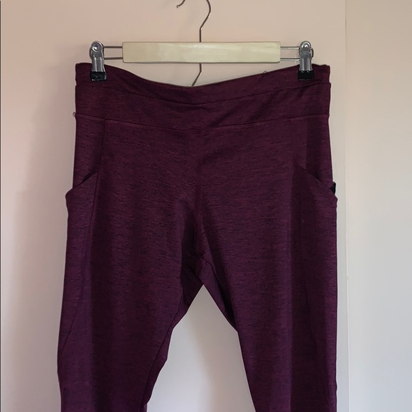 BURGUNDY WORKOUT LEGGINGS - Picture 1 of 4